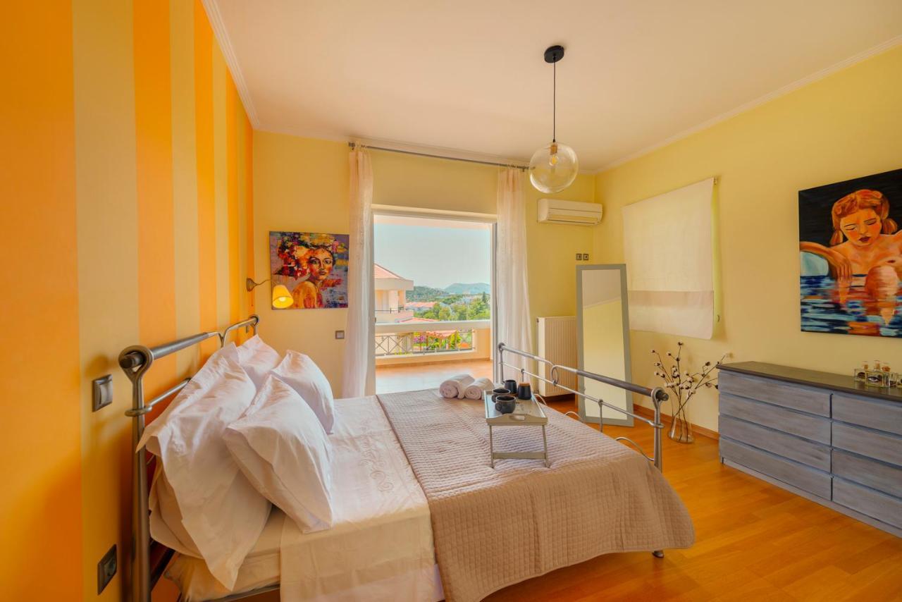 The Painters Luxurious Villa Anáviszosz Kültér fotó